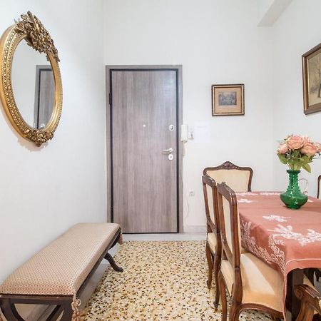 אתונה Koukaki Traditional Apartment מראה חיצוני תמונה