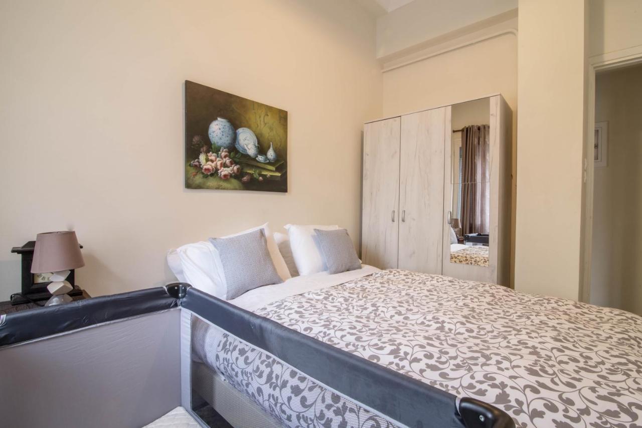 אתונה Koukaki Traditional Apartment מראה חיצוני תמונה