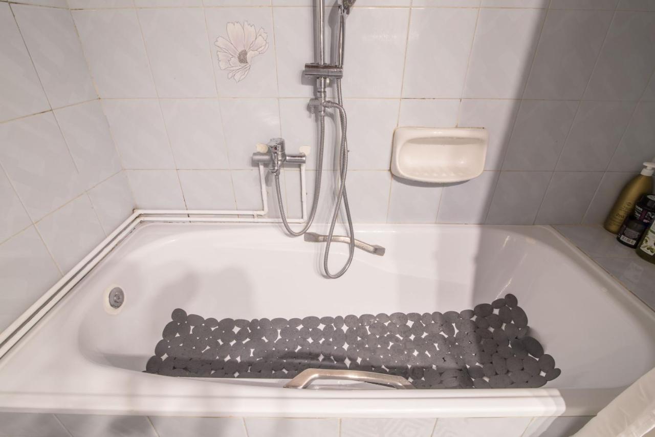 אתונה Koukaki Traditional Apartment מראה חיצוני תמונה